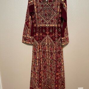 Embroidered Burgundy thob